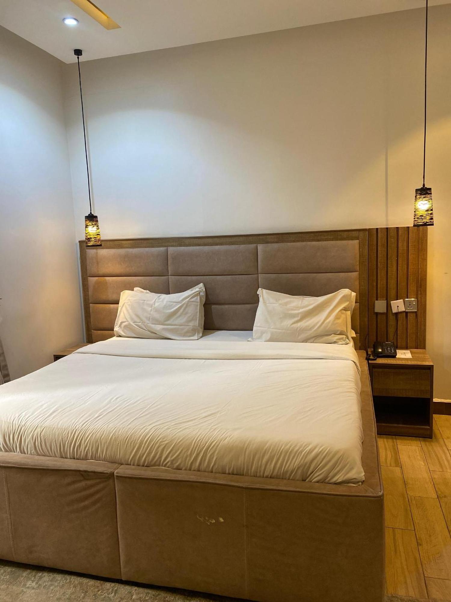 אבוג'ה Centurion Aparthotel מראה חיצוני תמונה